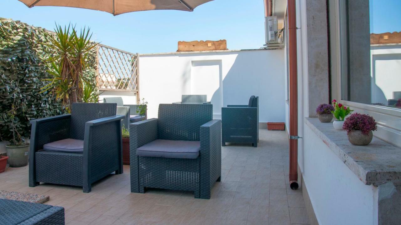 Rome Apartment With Terrace Autonomous Εξωτερικό φωτογραφία